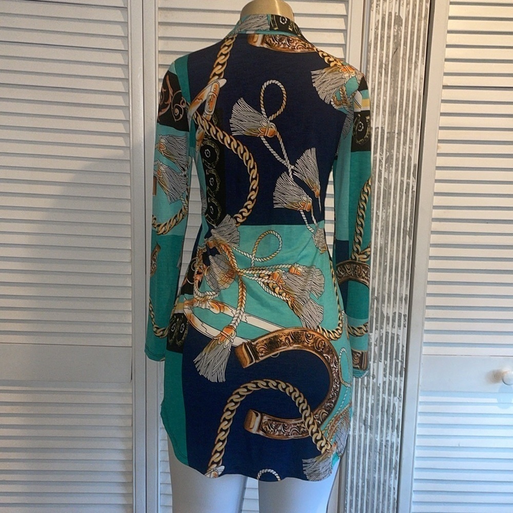 Timing Los Angeles Long Sleeve Button Up Blouse - Picture 4 of 7